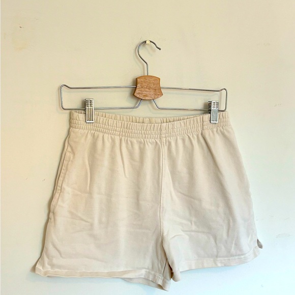 Brandy Melville John Galt Cream Sweat Shorts - Picture 2 of 5